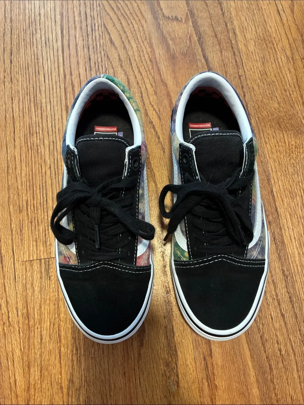 Vans Men’s Black & Multicolor Tie-Dye Old Skool Sneakers